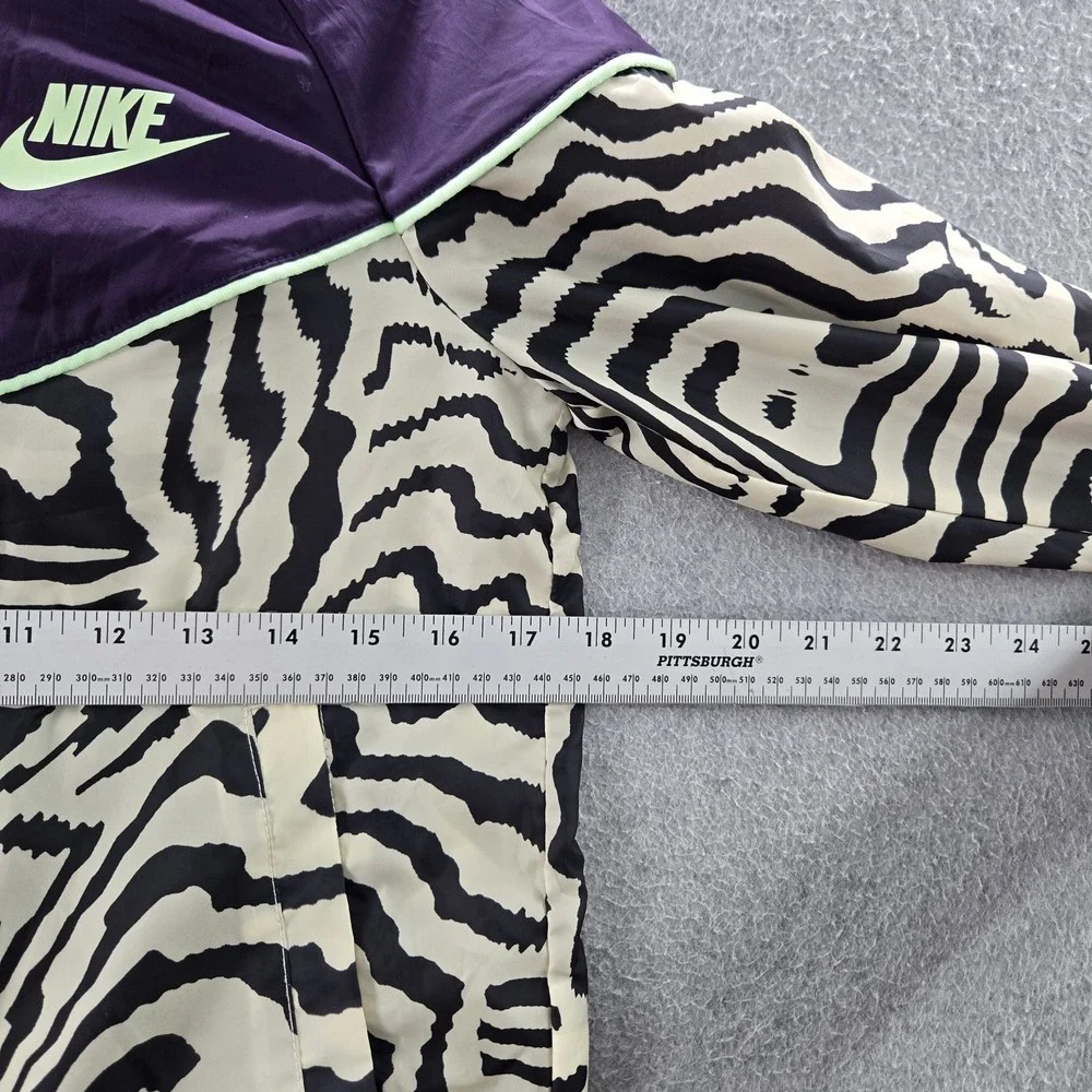 Nike Girl Jacket L Purple Windbreaker Animal Print DN5115-525 Logo‎ Zipper Long
